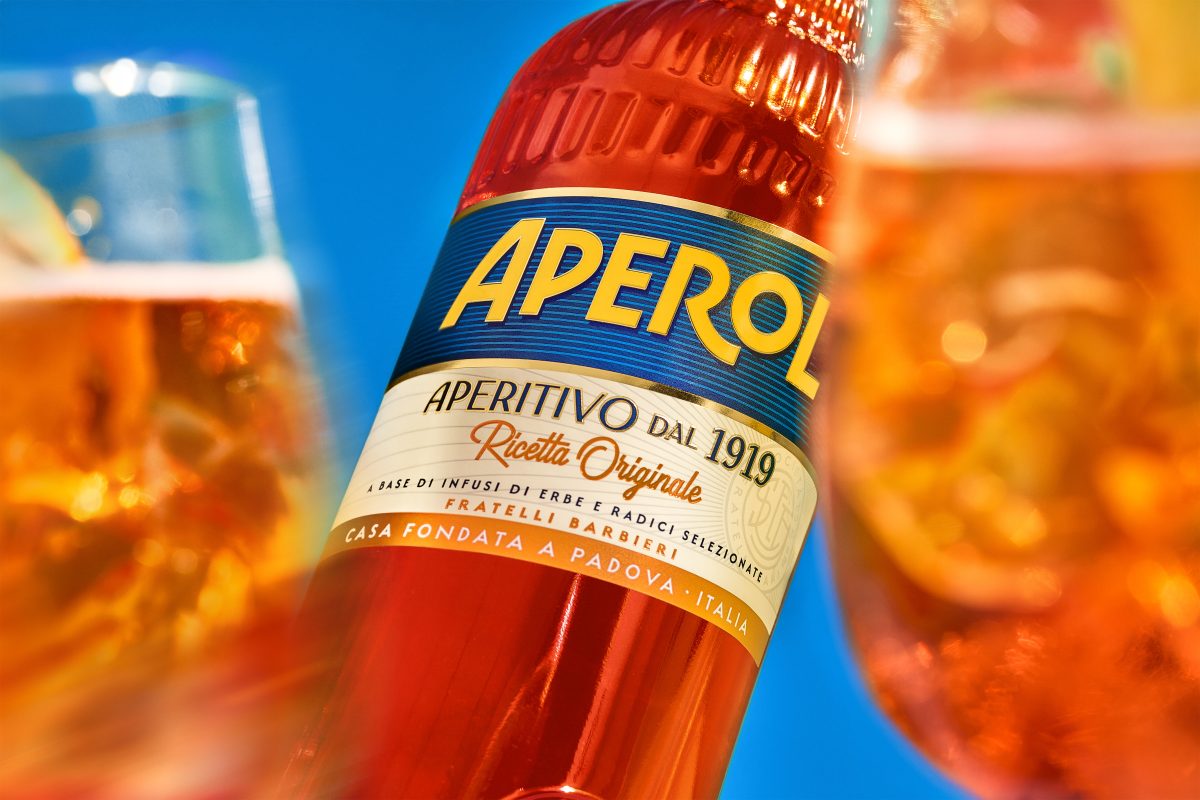 Aperol – charakterystyczny kolor i smak